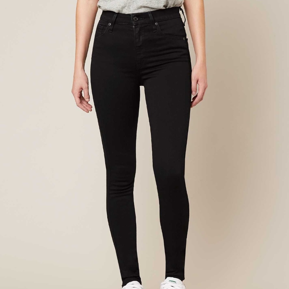 NWT BLACK LEVI'S MILE HIGH SUPER SKINNY WOMEN'S JEANS - Size 25 X 32